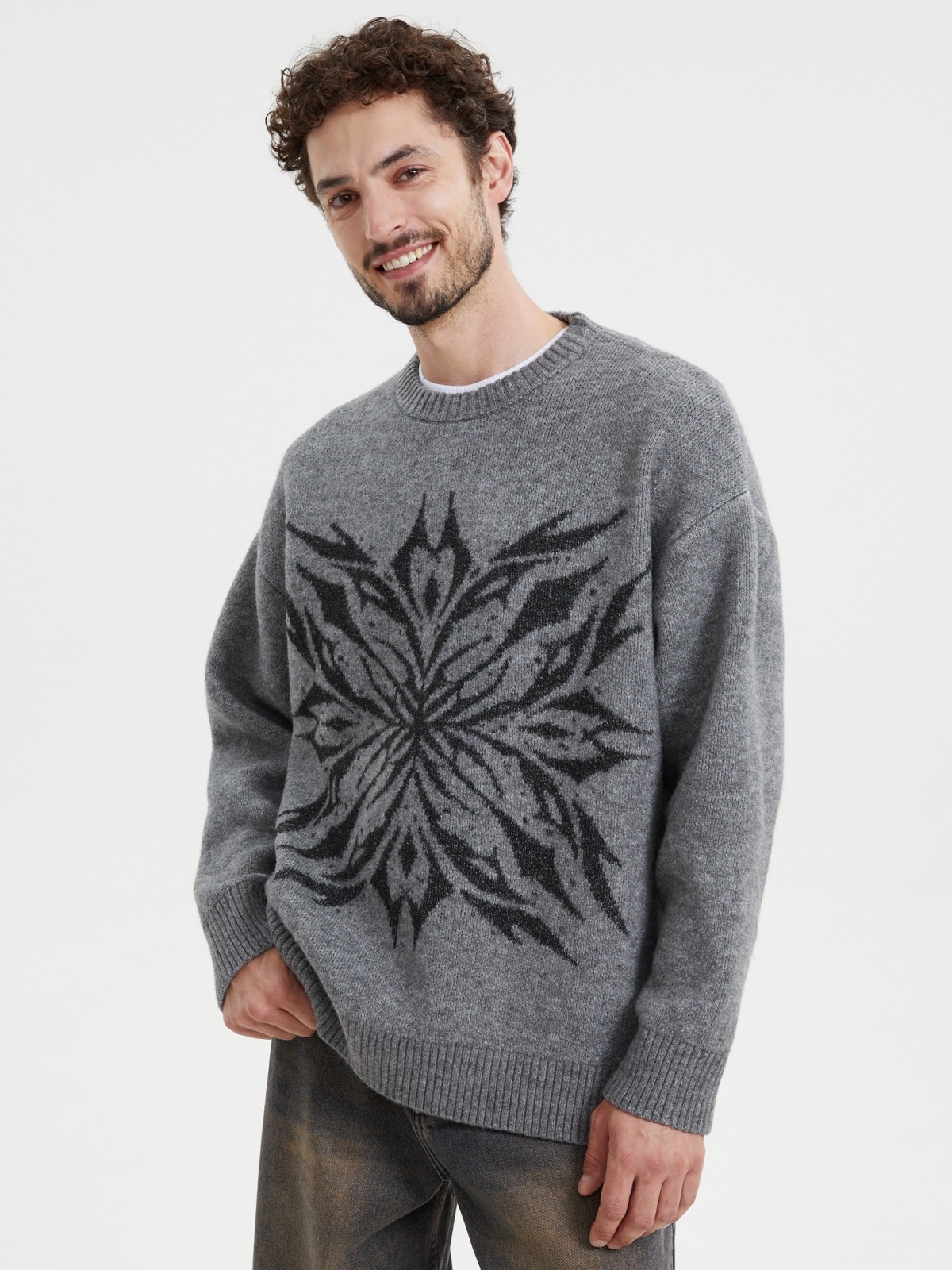 Вязаный джемпер с узором