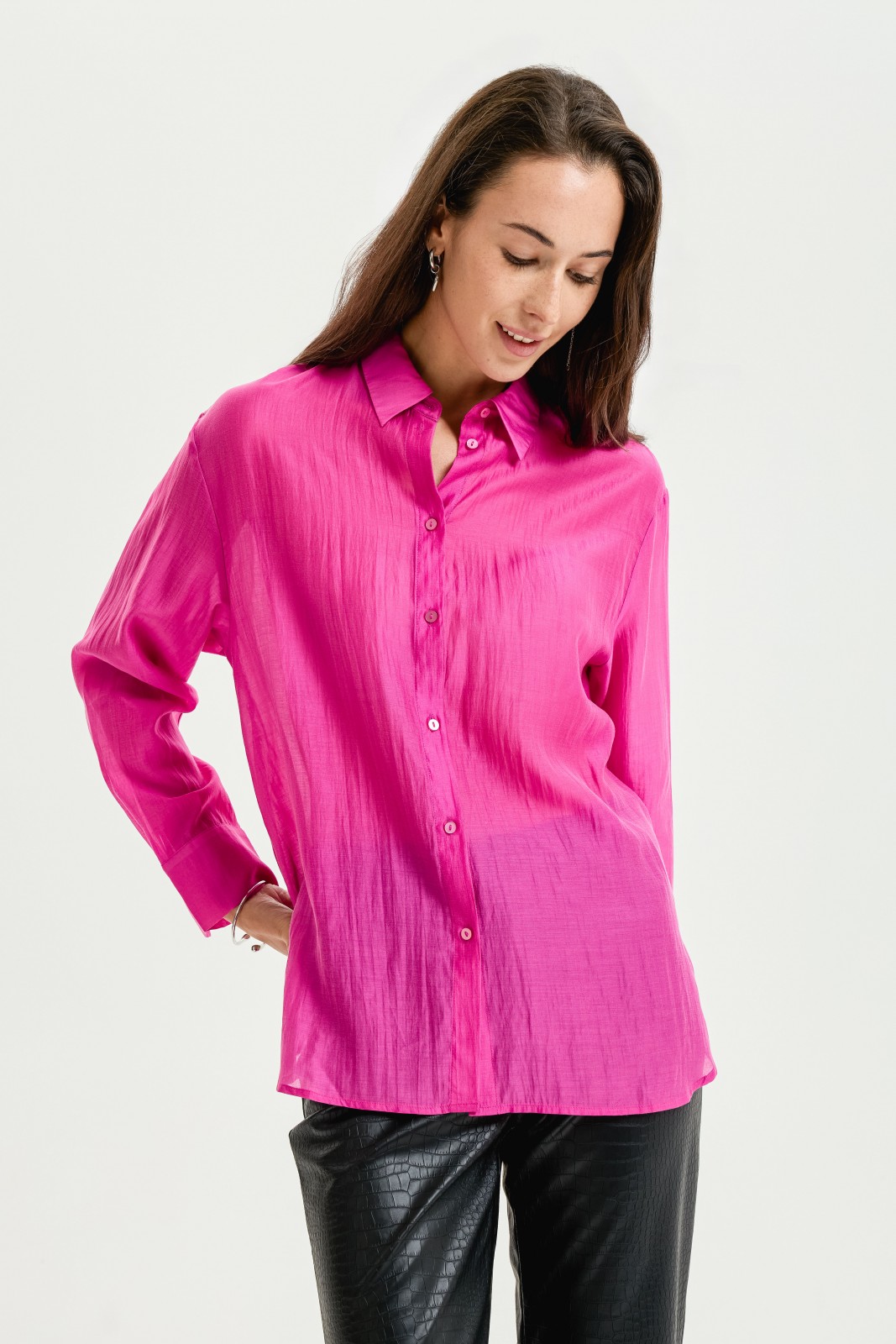 Однотонная рубашка из шифона