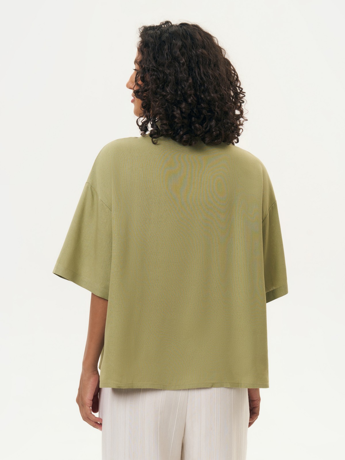 Блузка с короткими рукавами