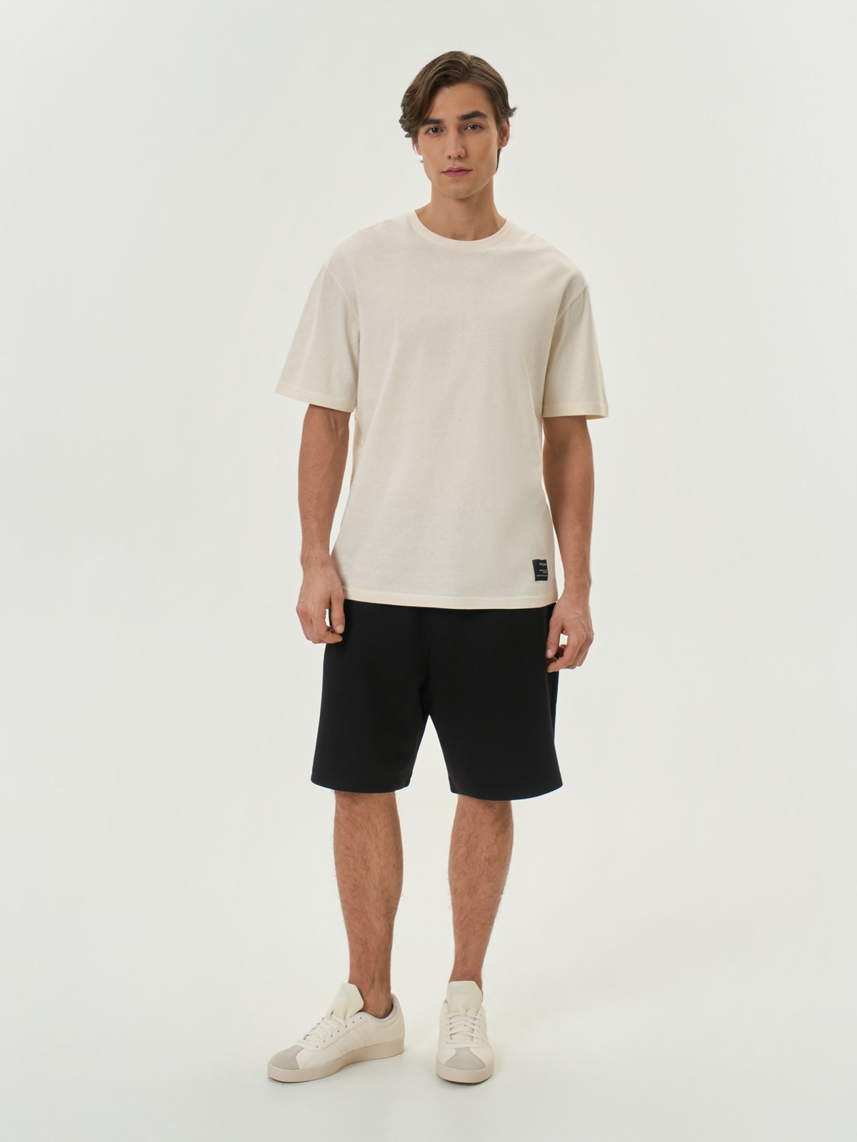 Футболка из хлопка с коротким рукавом