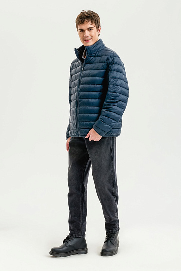 Лёгкая утеплённая стёганая куртка на молнии с воротником