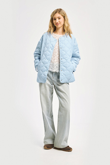 Утеплённая стёганая куртка на синтепоне