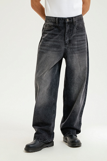 Джинсы фасона Baggy