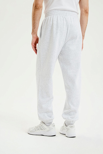 Утеплённые брюки-джоггеры с начёсом