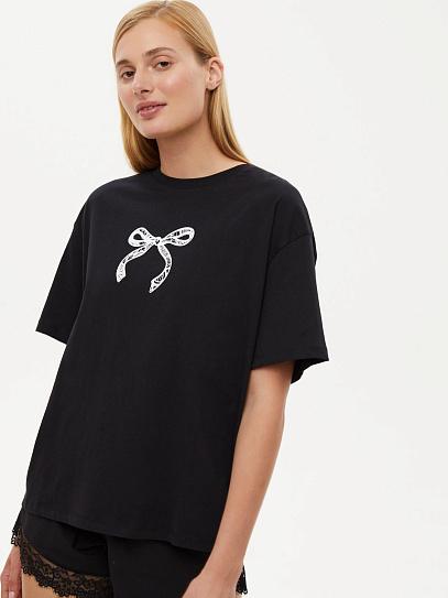 Короткие шорты из хлопка с кружевом