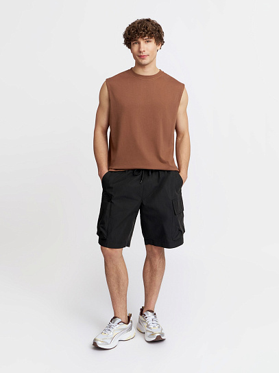 Шорты на резинке с карманами карго