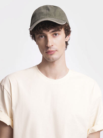 Тканевая бейсболка с полукруглым козырьком