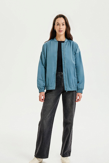 Утеплённая куртка-бомбер на синтепоне