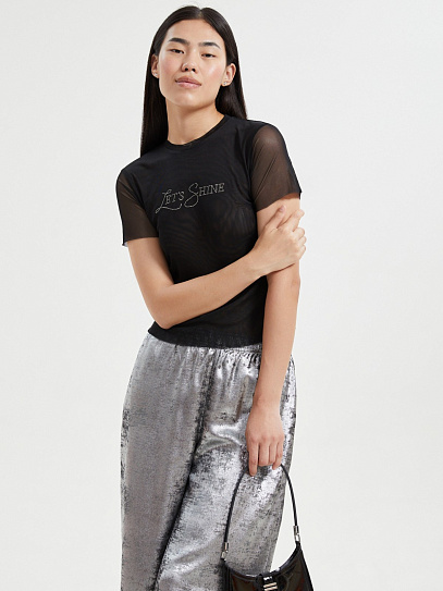 Футболка-топ из полупрозрачной сетки со стразами