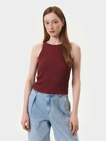 Футболка без рукавов