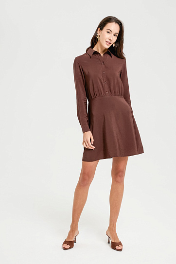 Платье-рубашка на резинке