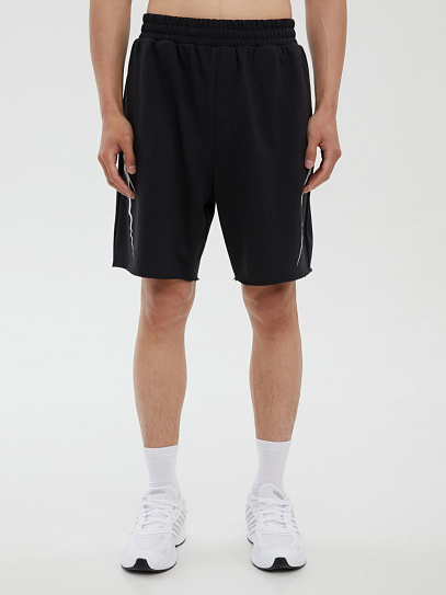 Трикотажные шорты на резинке