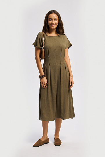 Платье миди с коротким рукавом