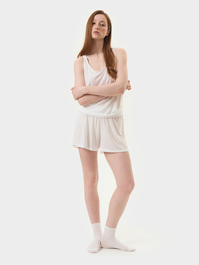 Футболка без рукавов