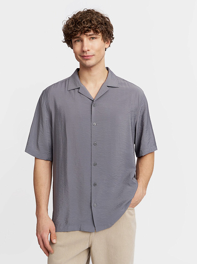 Рубашка из вискозы с коротким рукавом