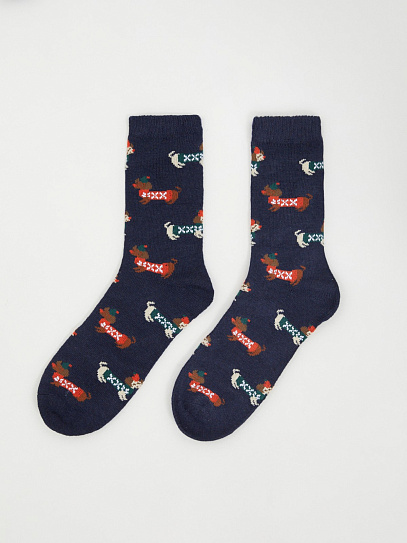 Высокие носки с новогодним узором