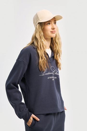 Тканевая бейсболка с полукруглым козырьком